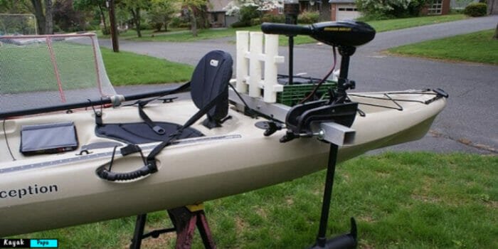 can you put a motor on a kayak